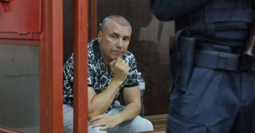 ДБР: Колишній одеський ексвійськком, який збагатився за час війни, планував втечу з України