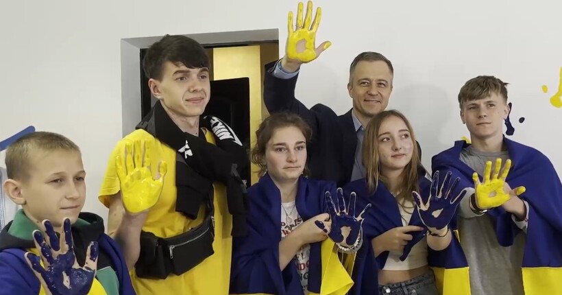 Україна повернула з росії п’ятьох дітей-сиріт, яких викрали окупанти