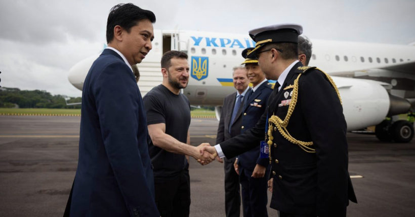 Зеленський прибув до Сінгапура та назвав мету свого візиту