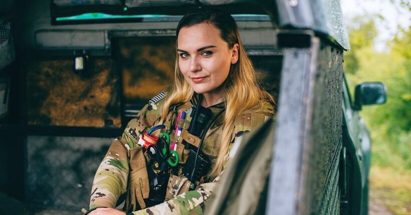 У Києві прощаються з полеглою парамедикинею Іриною Цибух