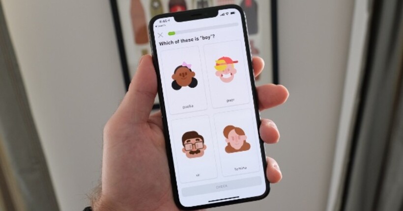 Москва пригрозила: Duolingo вимушено цензурує ЛГБТ-тематику в росії