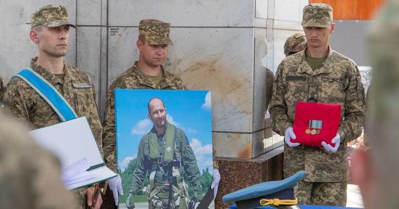 У столиці попрощалися з одним із “привидів Києва” з позивним “Бджоляр”