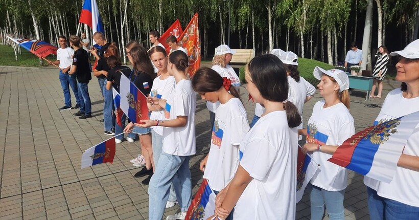 На ТОТ росіяни вербують молодь до своїх фейкових медіа - ЦНС