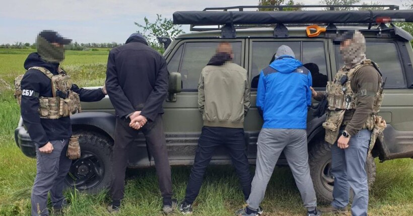 СБУ запобігла незаконному продажу зброї у трьох регіонах України