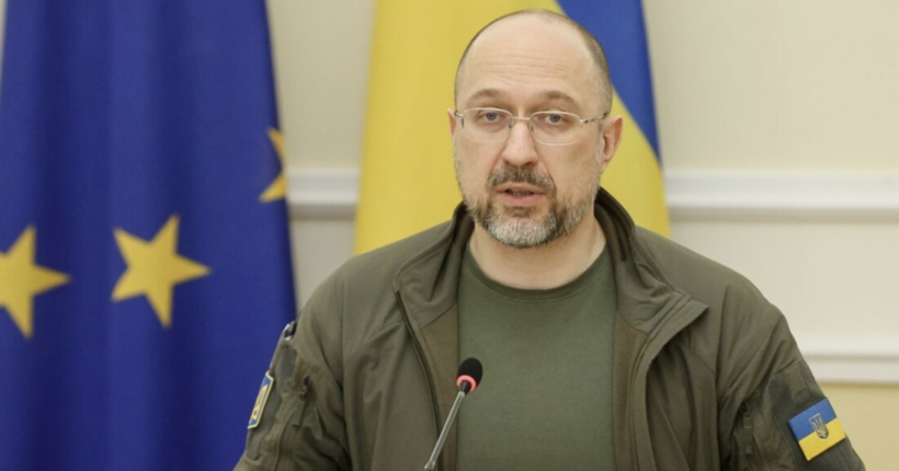 Шмигаль: Цьогоріч та наступного року усі державні та соцплатежі виплачуватимуться у повному обсязі