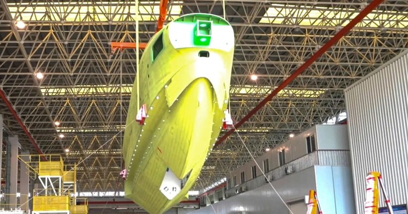 Китай запускає у серійне виробництво гідролітак AG600: що про нього відомо