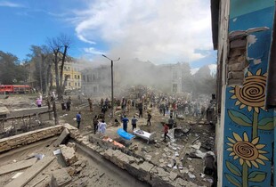 "рф завжди знає, де бʼють її ракети": Зеленський у США про ворожий удар по дитячій лікарні