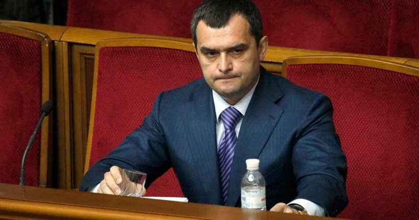 Намагався схилити українських чиновників до зради: ексміністру внутрішніх справ Захарченку повідомили про підозру