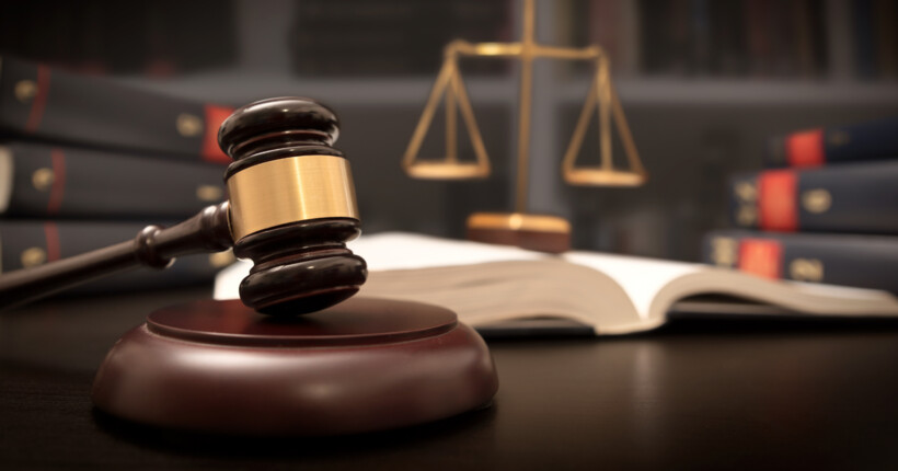 У Дніпрі слухається справа щодо злочинної групи, яка ошукала загиблих військових