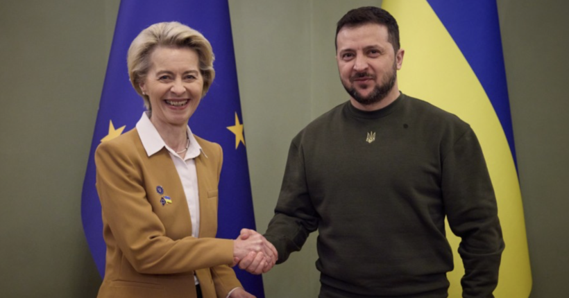 Зеленський привітав Урсулу фон дер Ляєн з переобранням на посаду голови ЄК