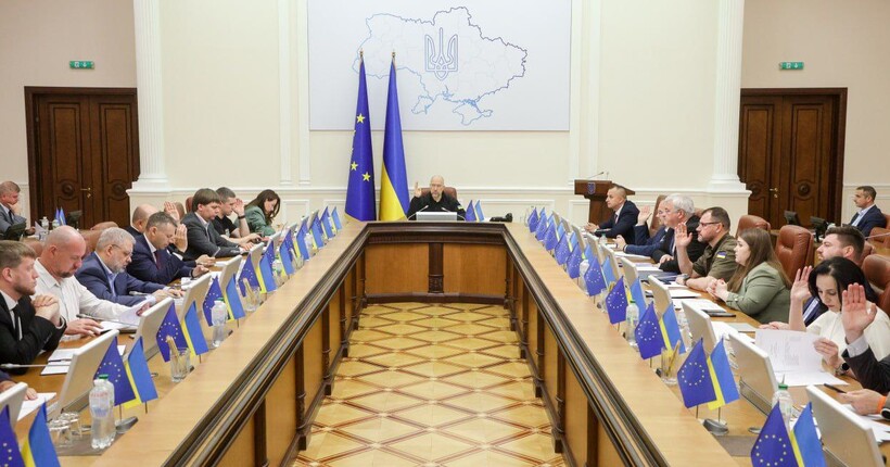Кабмін схвалив залучення гранту на $3,9 млрд від США: куди спрямують кошти