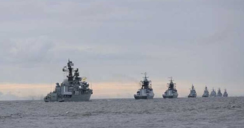 Ворог тримає в Чорному морі споряджені ракетоносії: який залп