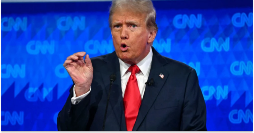 Трамп заявив, що готовий провести дебати з Гарріс