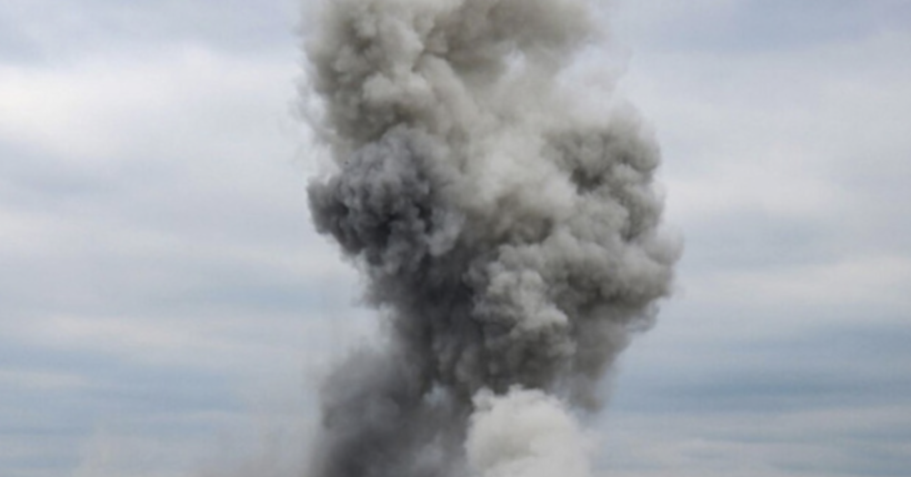 Російські окупанти вчергове атакували Херсон: пʼять людей постраждали