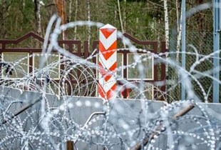 Режим Лукашенка не залишає нам вибору: Польща готова повністю закрити кордон з Білоруссю