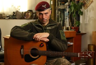 Відомий український актор отримав важке поранення в Соледарі і записав звернення до українців