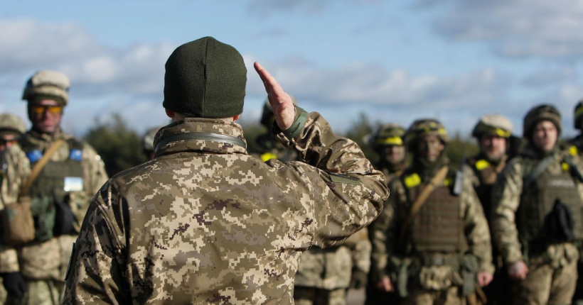 Радник президента прокоментував заклики знизити мобілізаційний вік