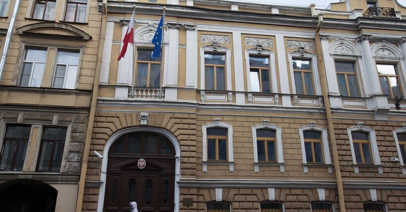 росія оголосила про закриття генконсульства Польщі в Санкт-Петербурзі