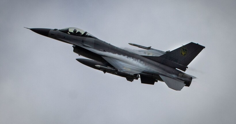 Україна отримала другу партію F-16 від Данії – Зеленський