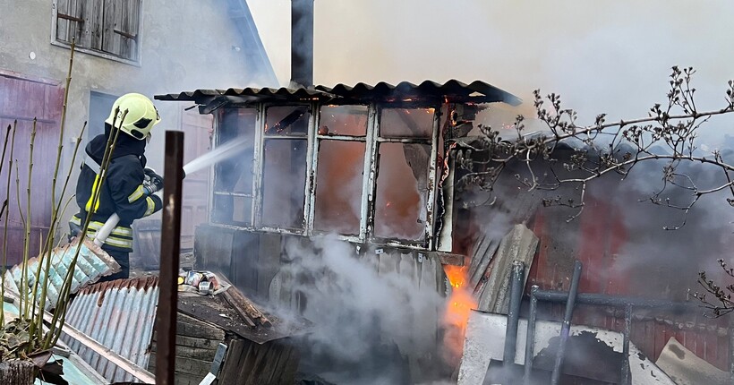 На Хмельниччині за добу сталося сім пожеж: двоє загиблих