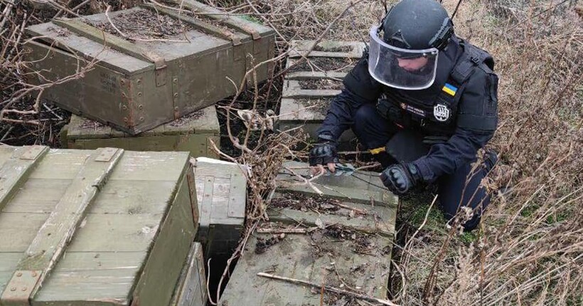 Чернігівські сапери виявили та знищили понад 200 боєприпасів на деокупованих територіях