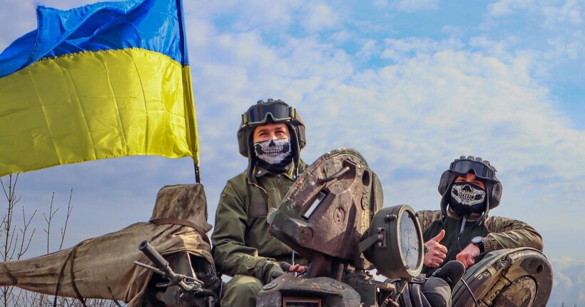 День сухопутних військ України 2024: гарні листівки і картинки та щирі привітання зі святом 