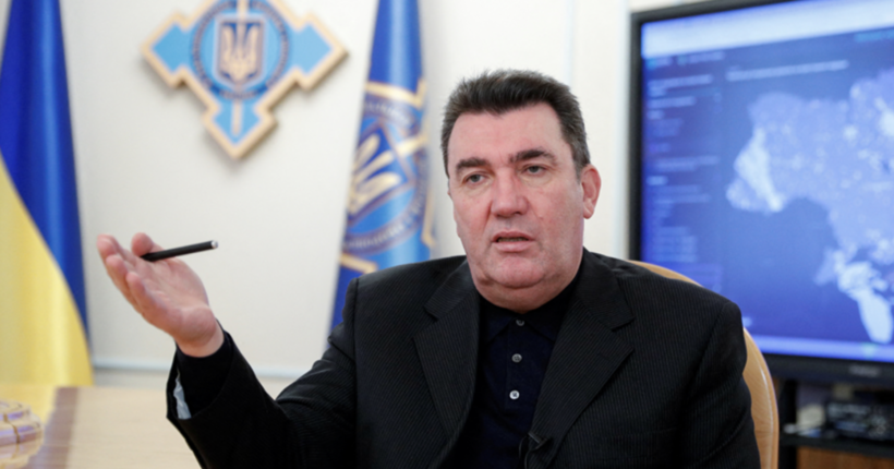 Данілов: Мандатів треба позбавити всіх депутатів ОПЗЖ