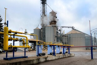 Ціни на зріджений газ у росії впали вдвічі через санкції ЄС
