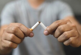 Якщо кинути курити у Новий рік, до 20 лютого можна повернути собі тиждень життя - дослідження