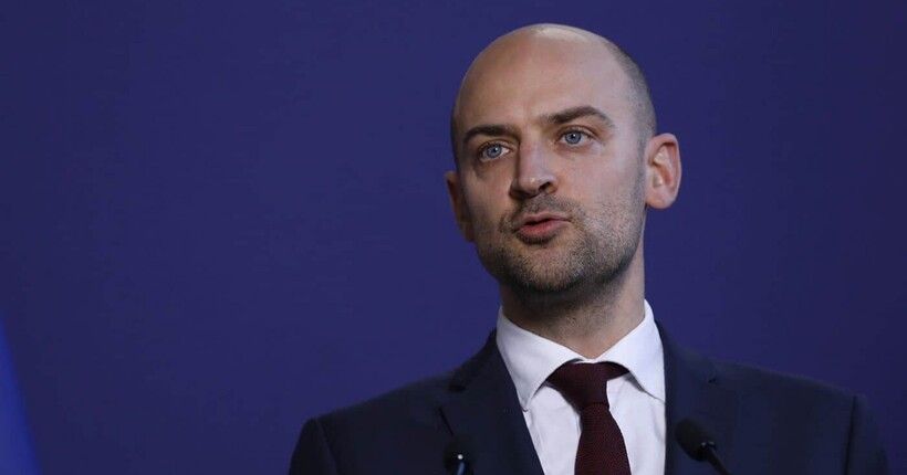 Голова МЗС Франції заявив, що посольство країни у Сирії може відновити роботу – ЗМІ