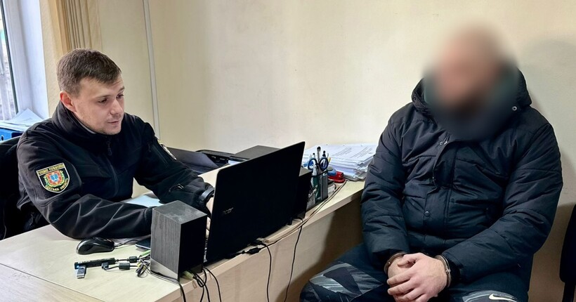 Вимагав з підлеглих 30% з бойових доплат: в Одесі викрили командира військової частини
