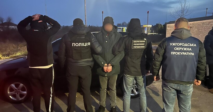 На Закарпатті затримали провідника, який за $4000 намагався переправити ухилянта до Угорщини