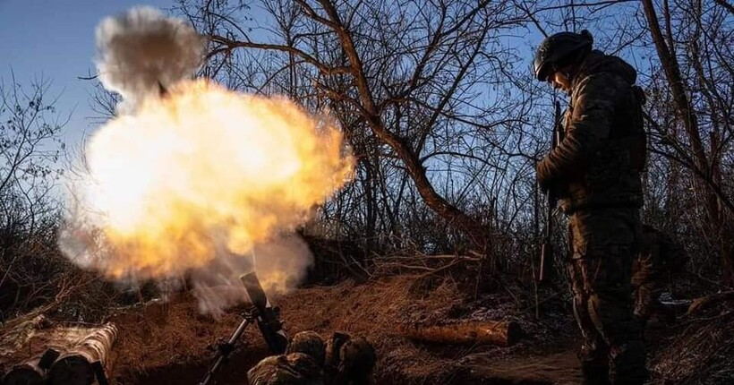 Росіяни зазнають втрат, але прагнуть окупувати всю Донеччину: головне з вечірнього зведення Генштабу