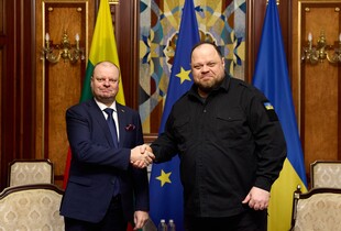 До Києва з візитом прибув спікер парламенту Литви
