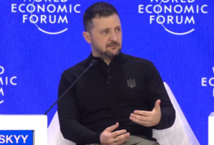 Зеленський: Путін хоче скоротити українську армію у п'ять разів