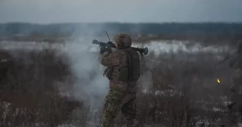 Мінус ще майже 800 окупантів, 12 танків та 1 засіб ППО: втрати ворога на 16 січня&nbsp;