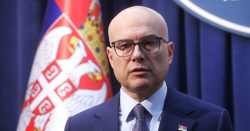 Прем'єр-міністр Сербії йде у відставку - ЗМІ