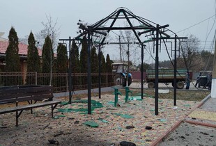 Російська атака дронами на Київщині: пошкоджені школа та дитячий садок