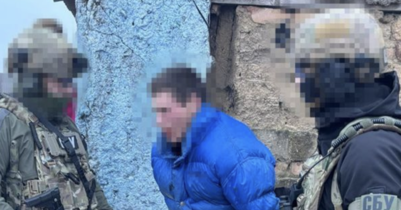 СБУ затримала сімох зрадників, які за вказівками рф підпалювали авто військових