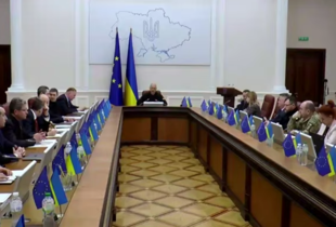 Уряд виділив 5 млрд грн на проєкт відновлення в 12 областях - Шмигаль