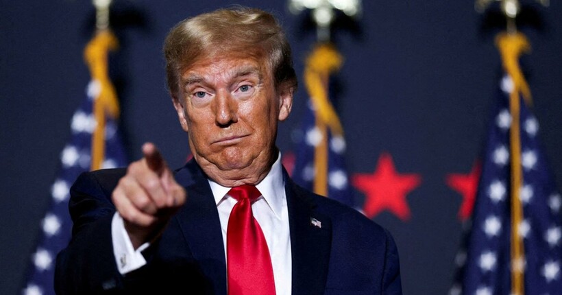 Трамп погрожує ЄС митом у 200% на алкоголь - що вимагає