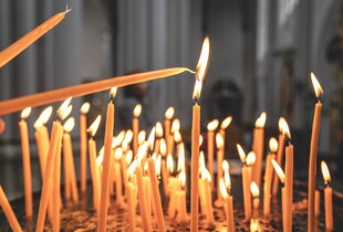Церковне свято 25 березня – що не можна робити на Благовіщення, прикмети та у кого День ангела