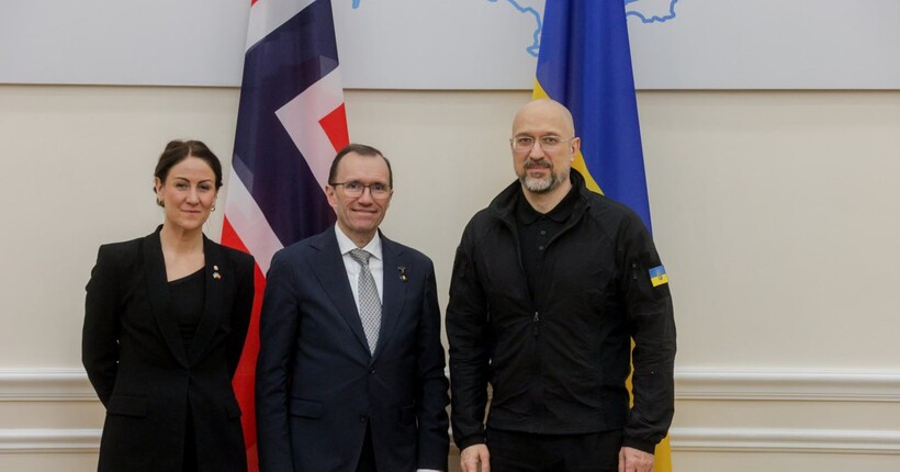 Україна та Норвегія обговорили фінансування гуманітарних програм та підтримку ВПО - Шмигаль