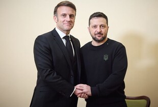 Зеленський прибув до Франції для зустрічі з Макроном
