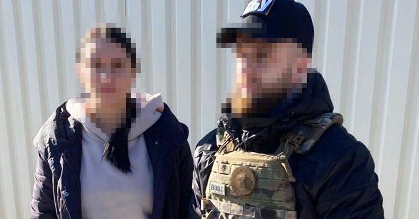 Допомагали росіянам провести “референдум” у Херсоні: СБУ затримала трьох колаборантів 