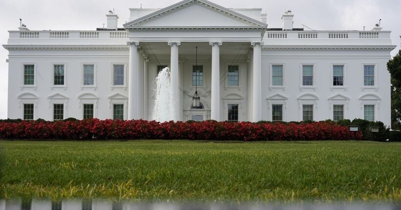 Можуть бути звільнення в адміністрації Трампа, якщо був витік секретних даних у Signal - експерт