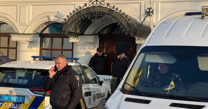 Конфлікт у Лаврі: УПЦ МП звинувачує правоохоронців у спробі 