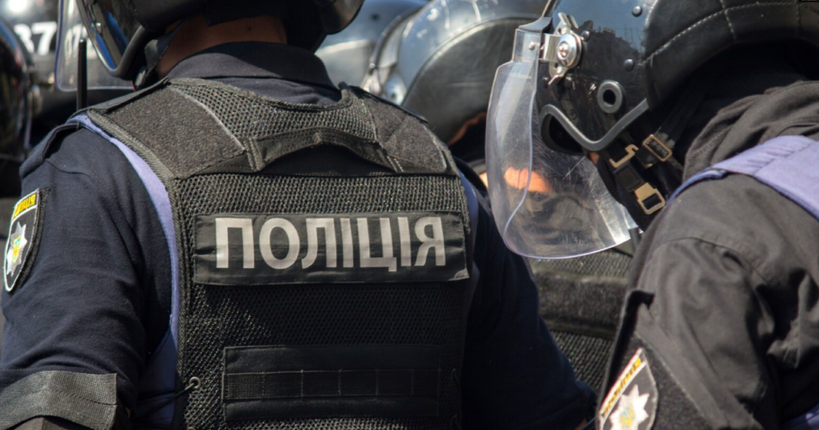 Поліція нібито оточила Голосіївський ТЦК в Києві: що відбувається насправді