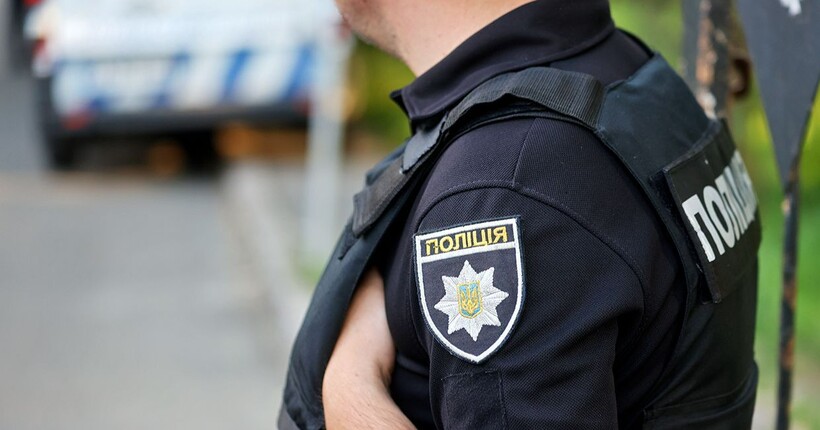 В Житомирі чоловік відкрив стрілянину в ТРЦ: в поліції розкрили деталі