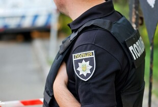 В Житомирі чоловік відкрив стрілянину в ТРЦ: в поліції розкрили деталі